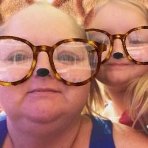 Meet your Posher, Leona